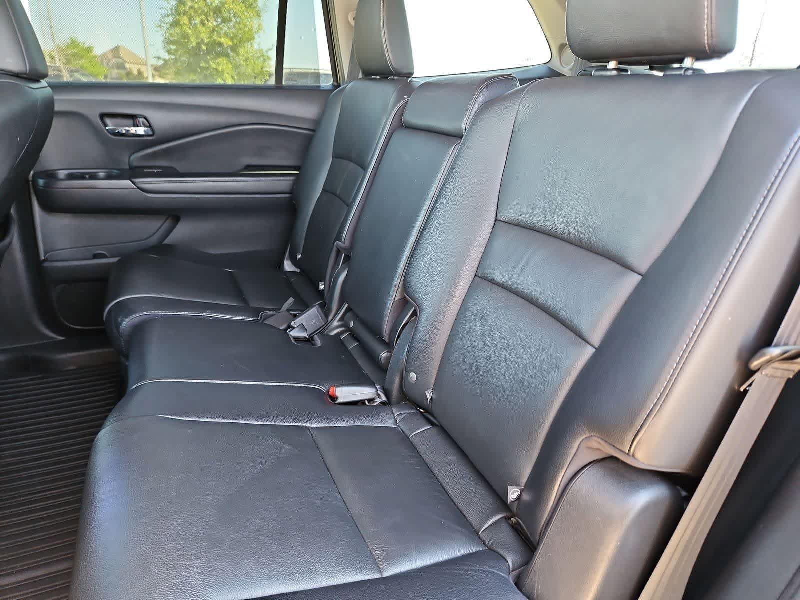 Thumbnail: 2020 Honda Pilot - 19