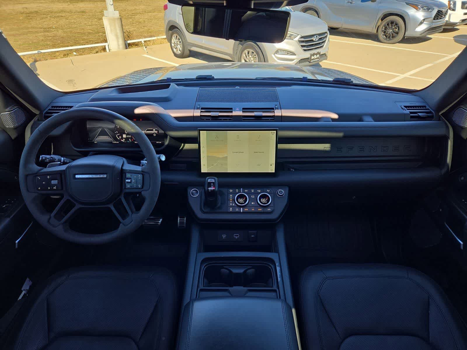 Thumbnail: 2023 Land Rover Defender - 14