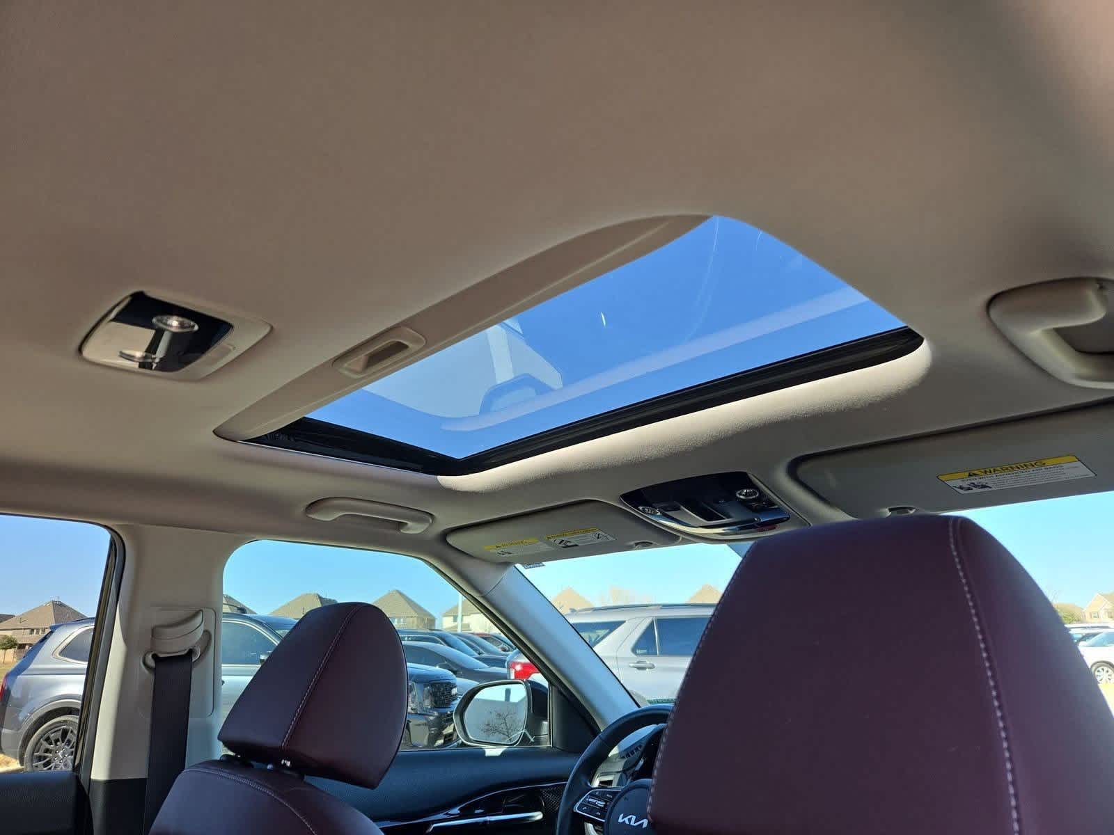 Thumbnail: 2023 Kia Seltos - 20