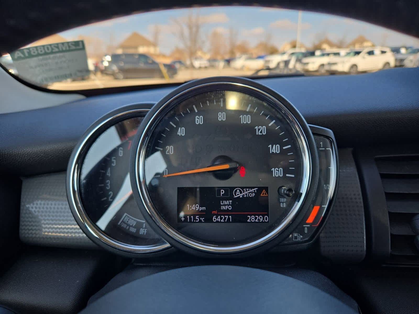 Thumbnail: 2020 MINI Cooper Hardtop - 31