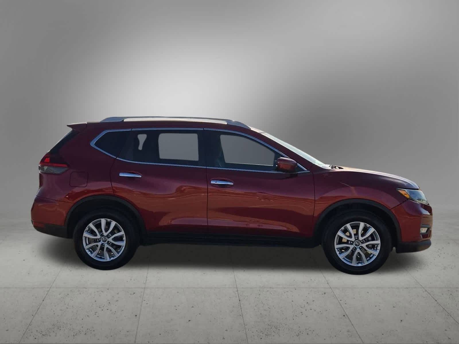 Thumbnail: 2019 Nissan Rogue - 7