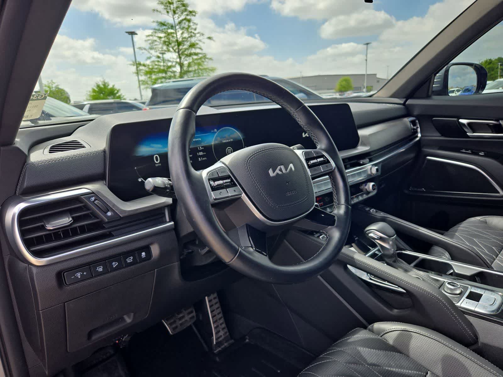 Thumbnail: 2023 Kia Telluride - 2