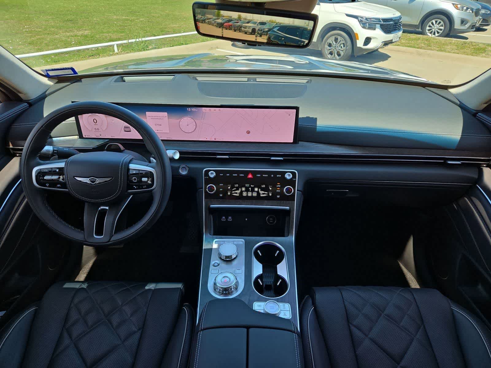 Thumbnail: 2025 Genesis GV80 - 13