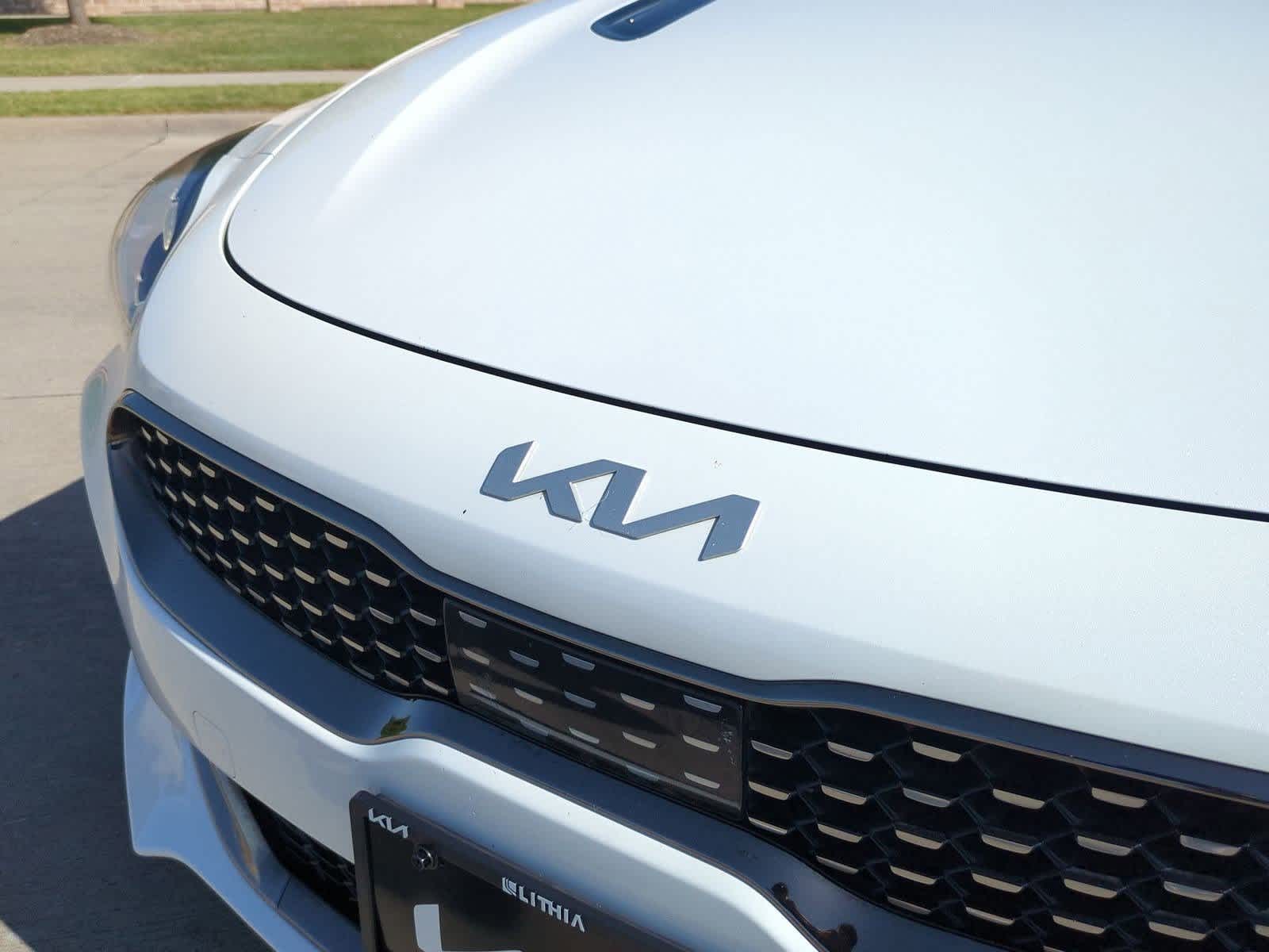 Thumbnail: 2022 Kia Stinger - 10