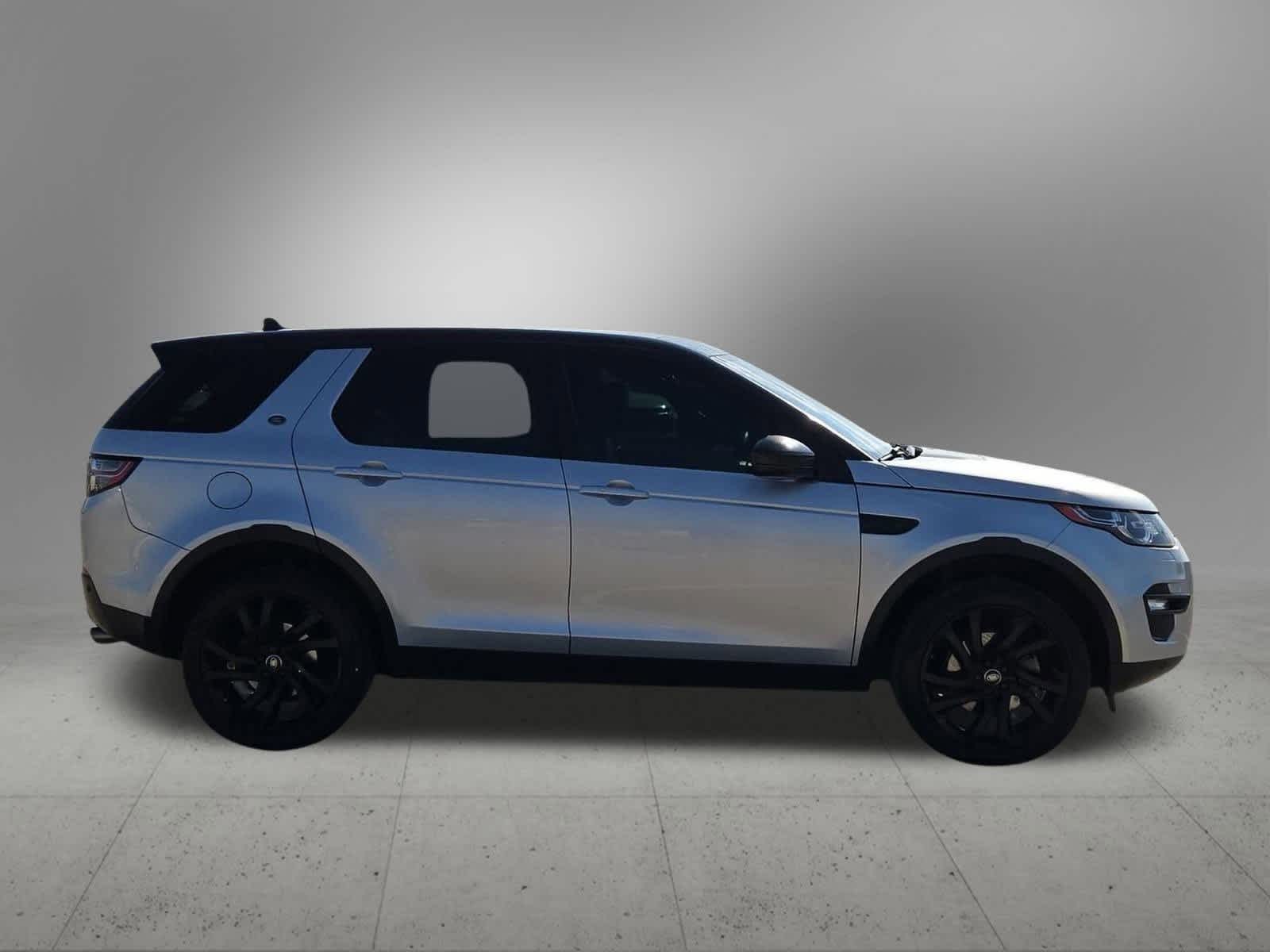 Thumbnail: 2015 Land Rover Discovery Sport - 7