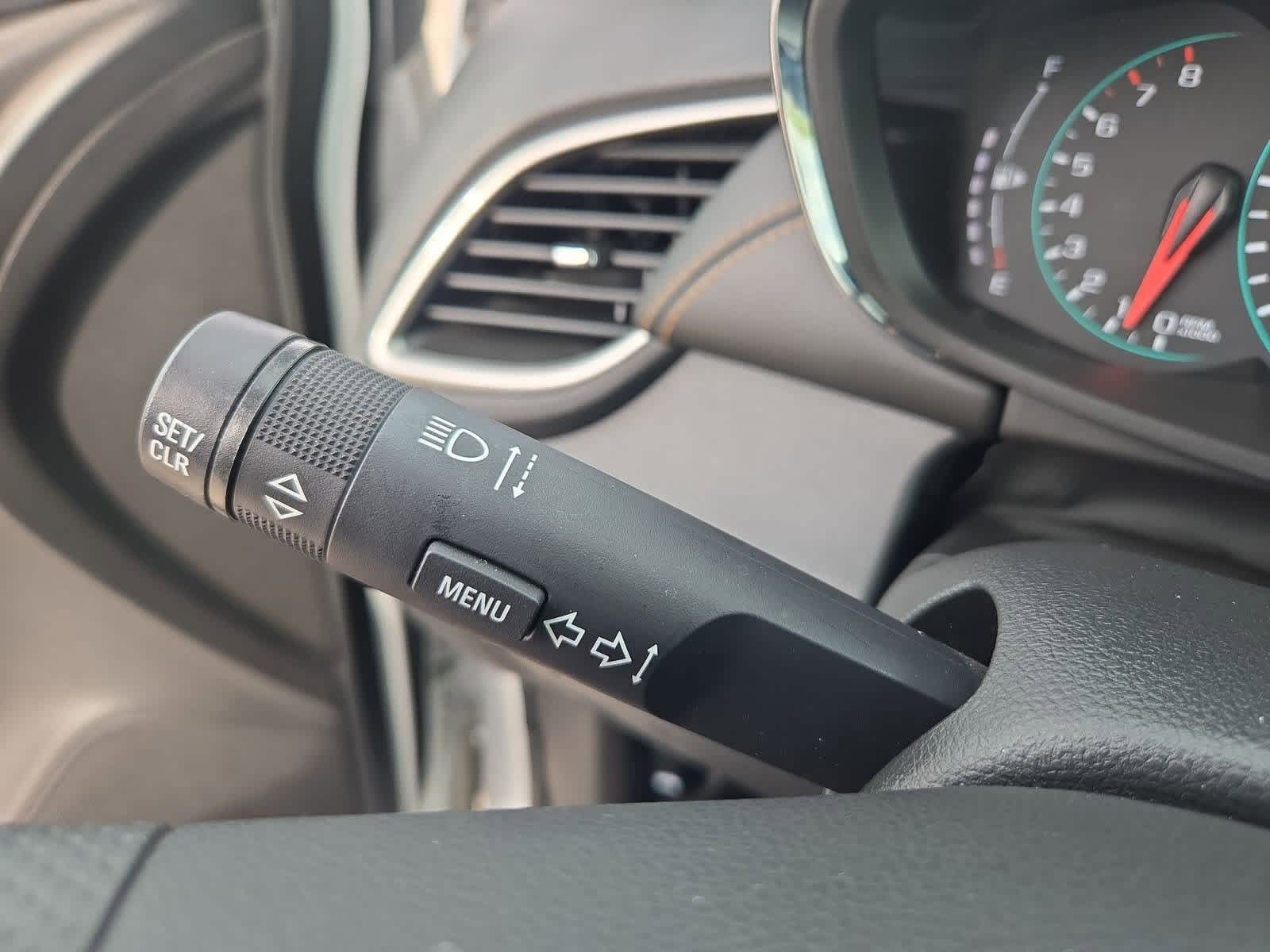 Thumbnail: 2020 Chevrolet Trax - 24