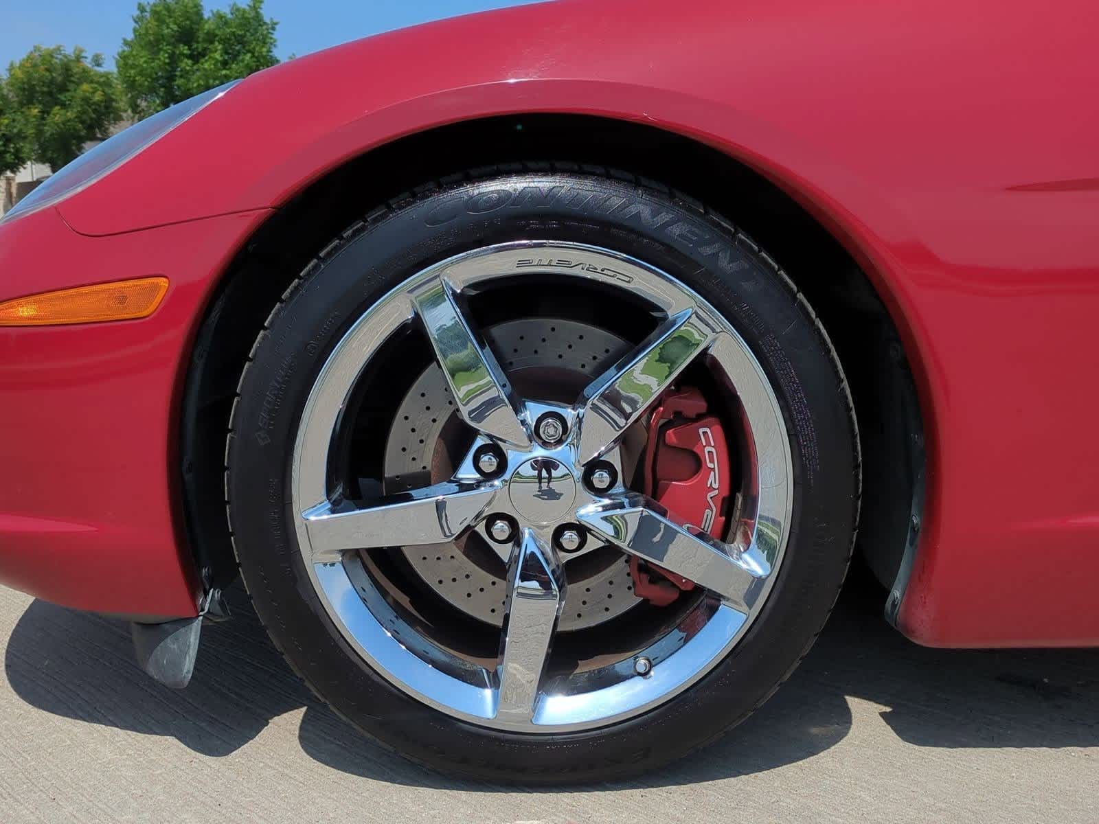 Thumbnail: 2005 Chevrolet Corvette - 13