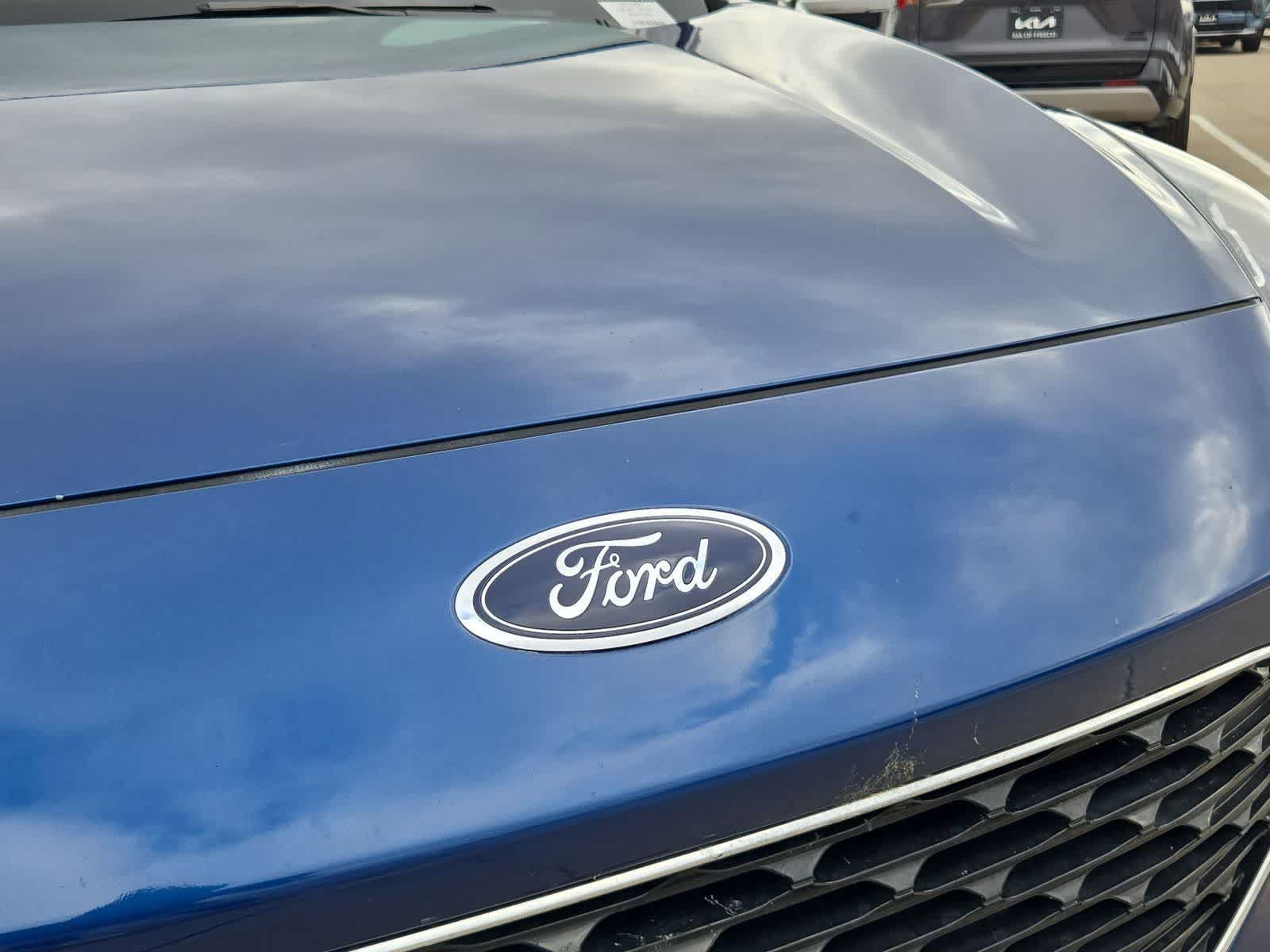 Thumbnail: 2022 Ford Escape - 10