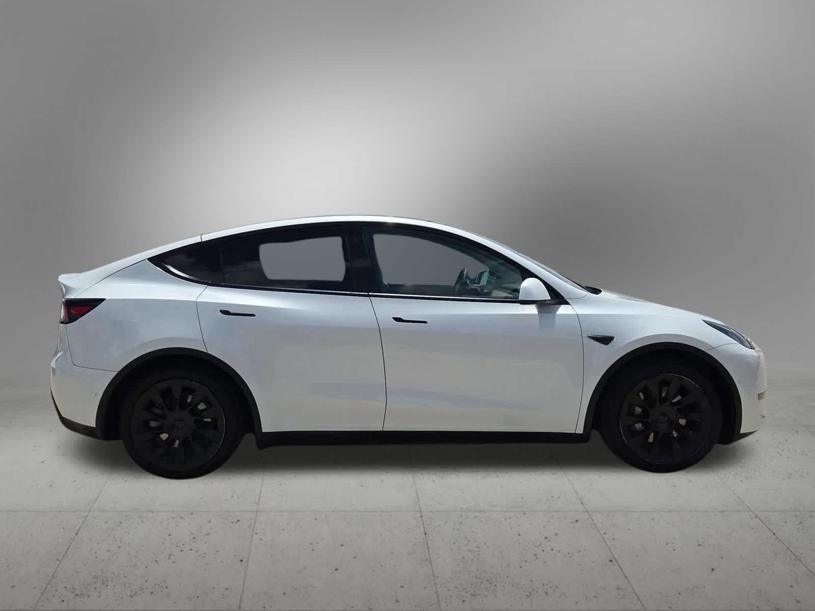 Thumbnail: 2021 Tesla Model Y - 6