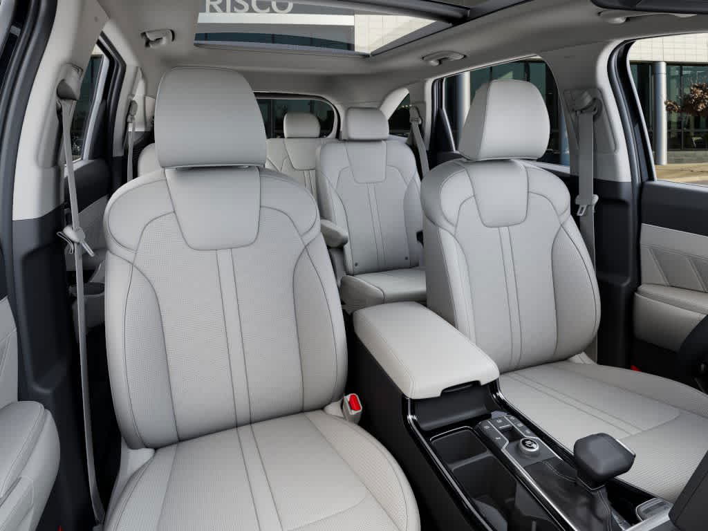 Thumbnail: 2025 Kia Sorento - 15