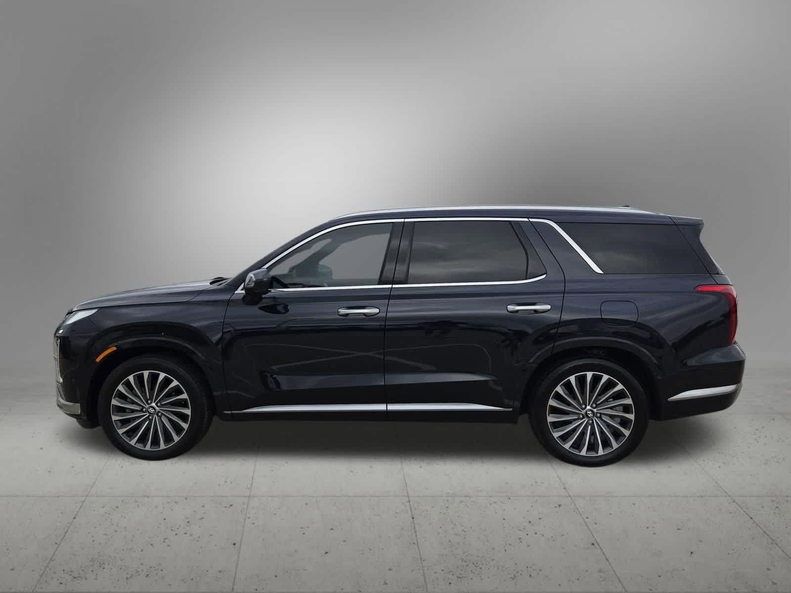 Thumbnail: 2024 Hyundai Palisade - 3