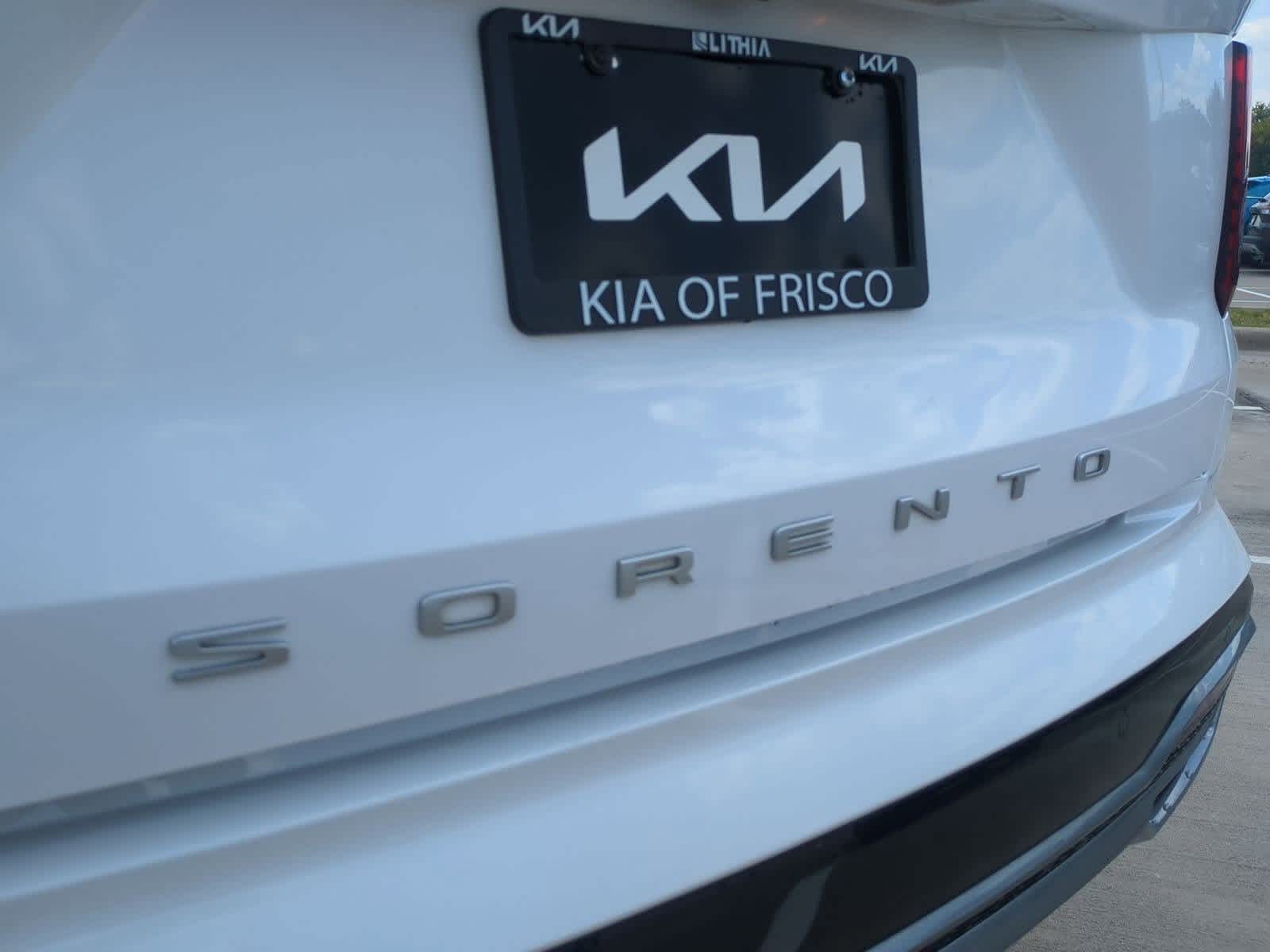 Thumbnail: 2022 Kia Sorento - 11