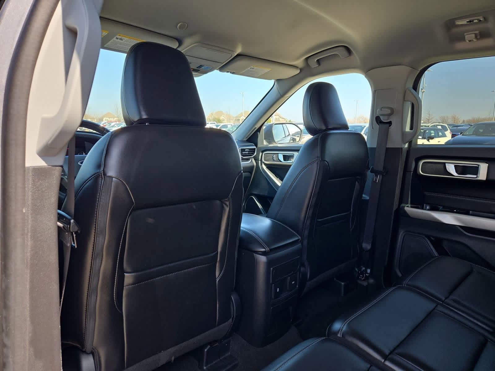 Thumbnail: 2023 Ford Explorer - 16