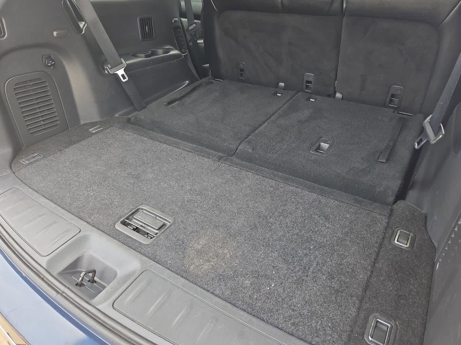 Thumbnail: 2015 Nissan Pathfinder - 32