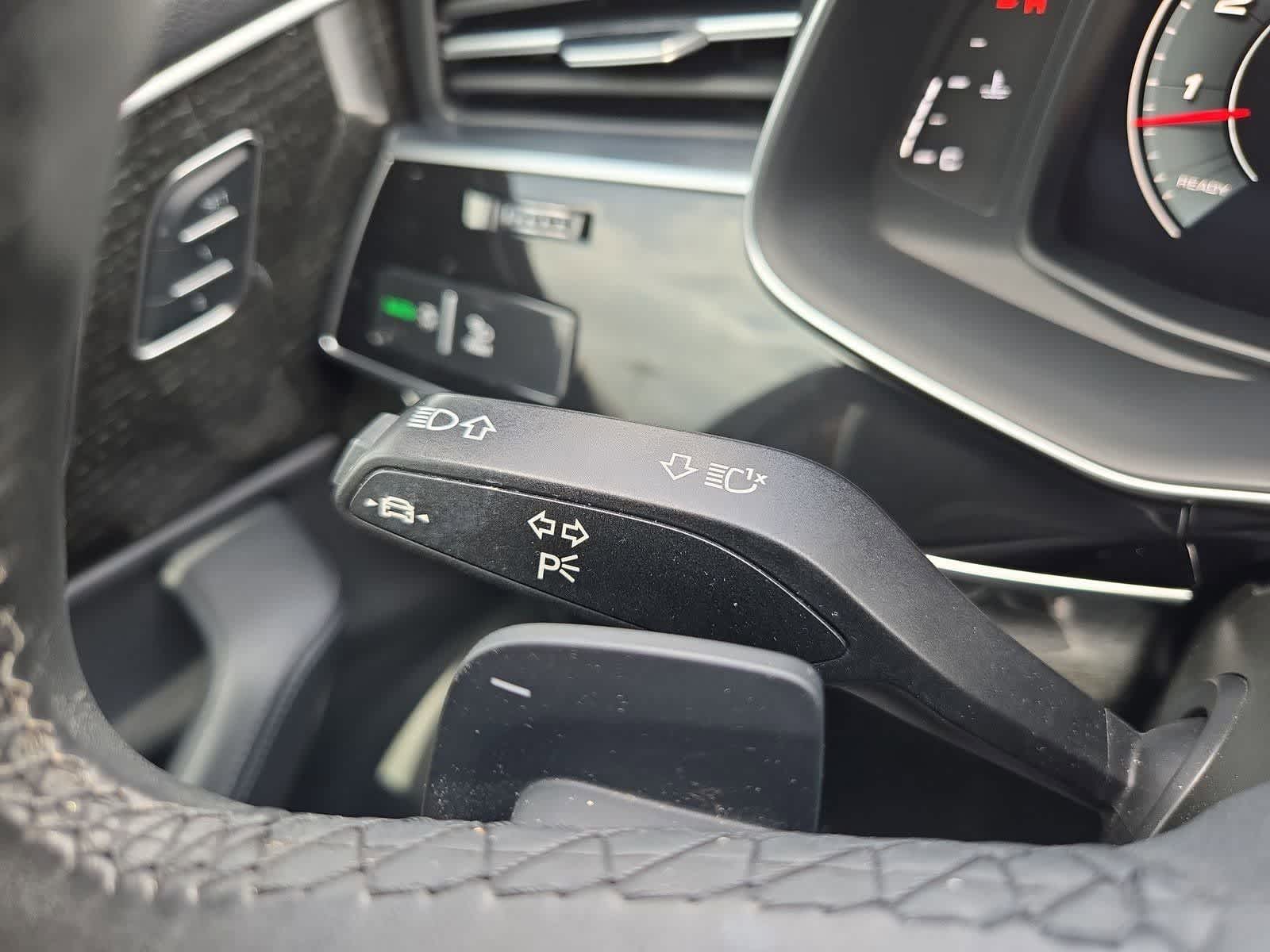 Thumbnail: 2021 Audi Q7 - 26