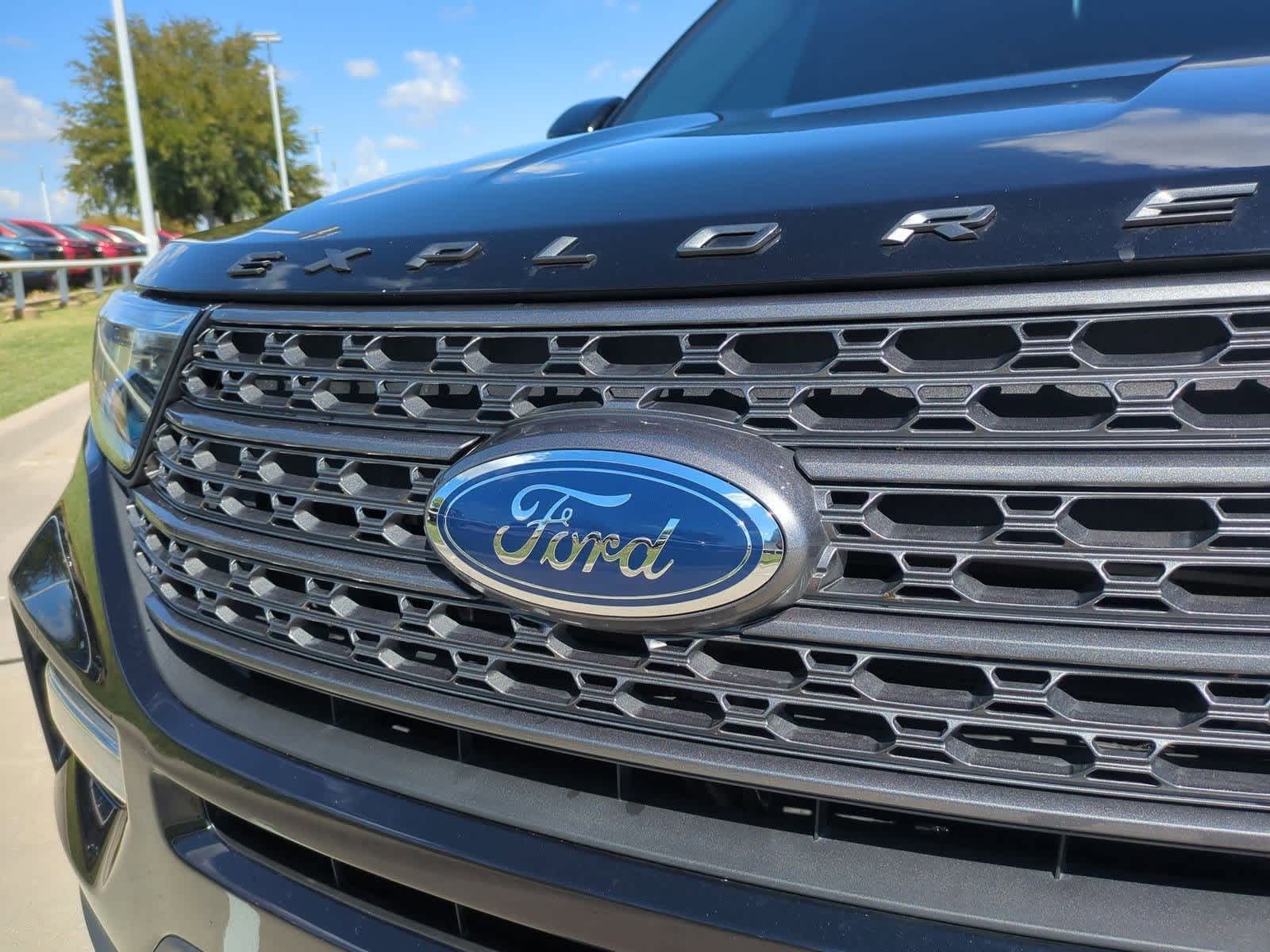 Thumbnail: 2022 Ford Explorer - 11