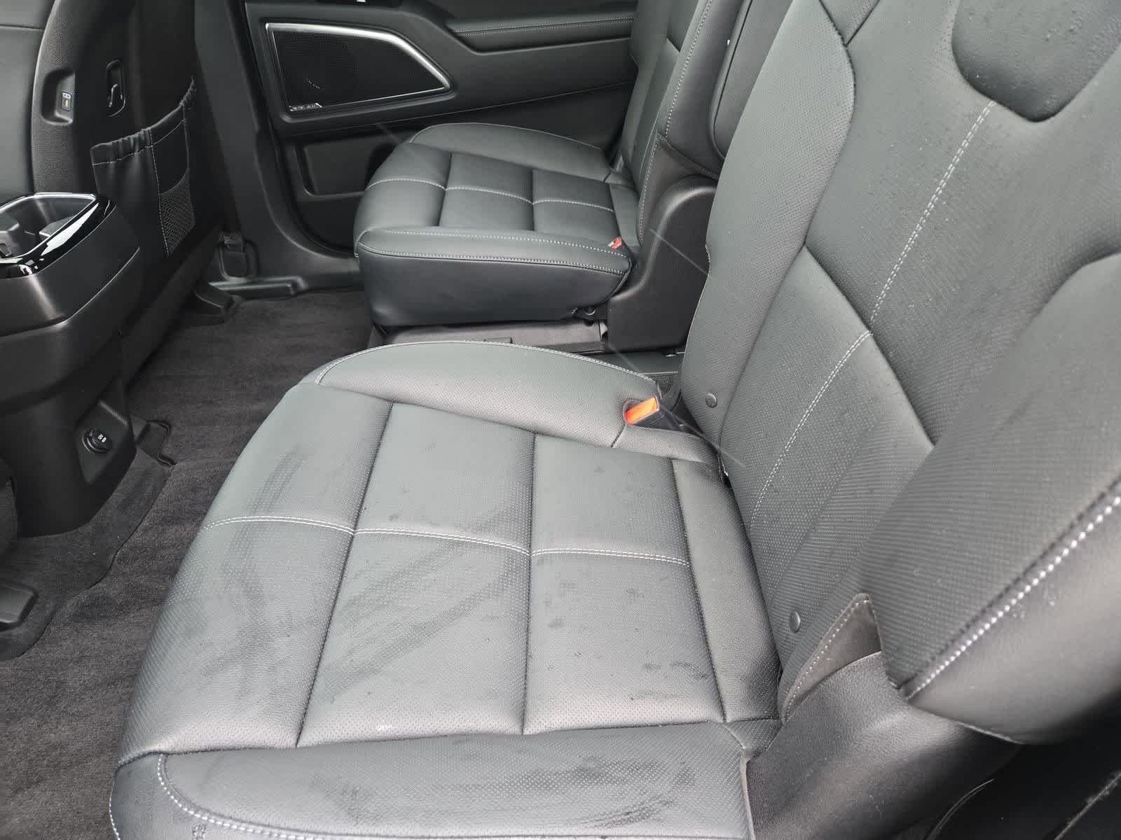 Thumbnail: 2025 Kia Telluride - 18