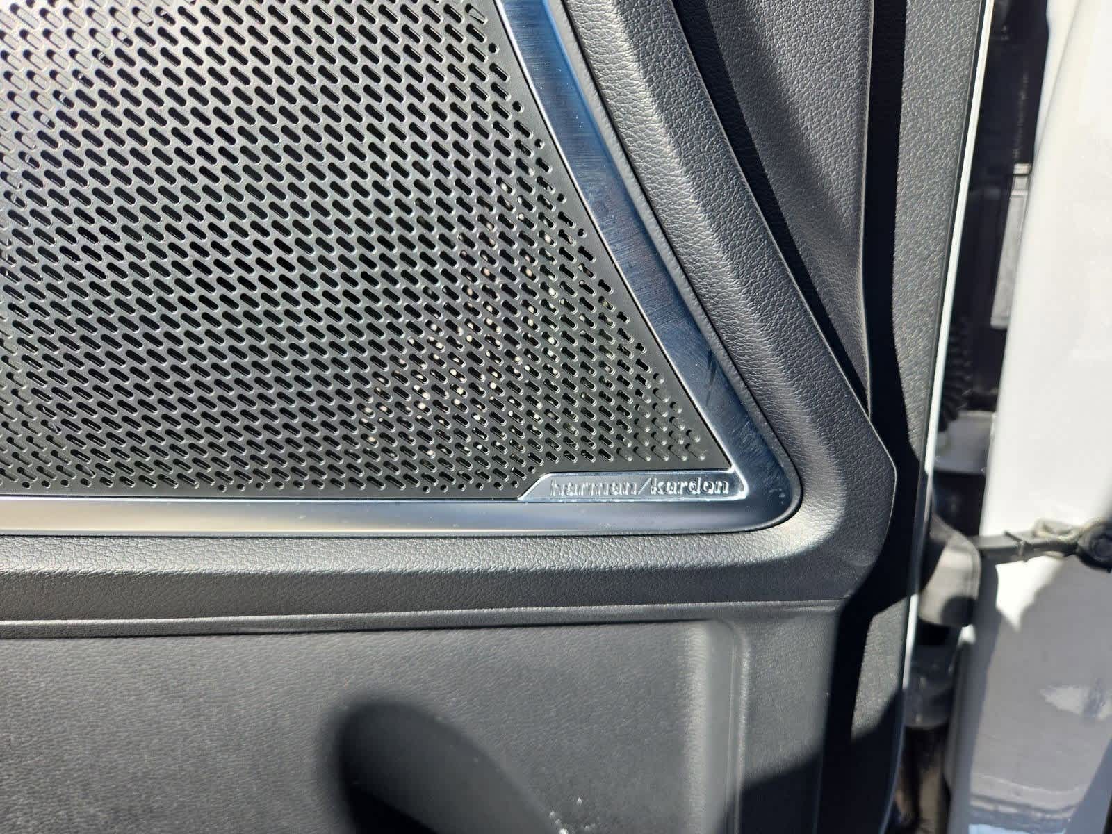 Thumbnail: 2024 Kia Telluride - 31