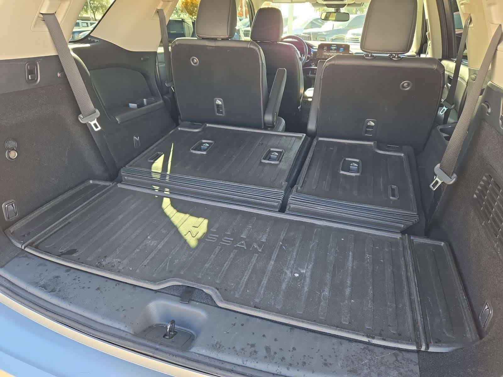 Thumbnail: 2022 Nissan Pathfinder - 33