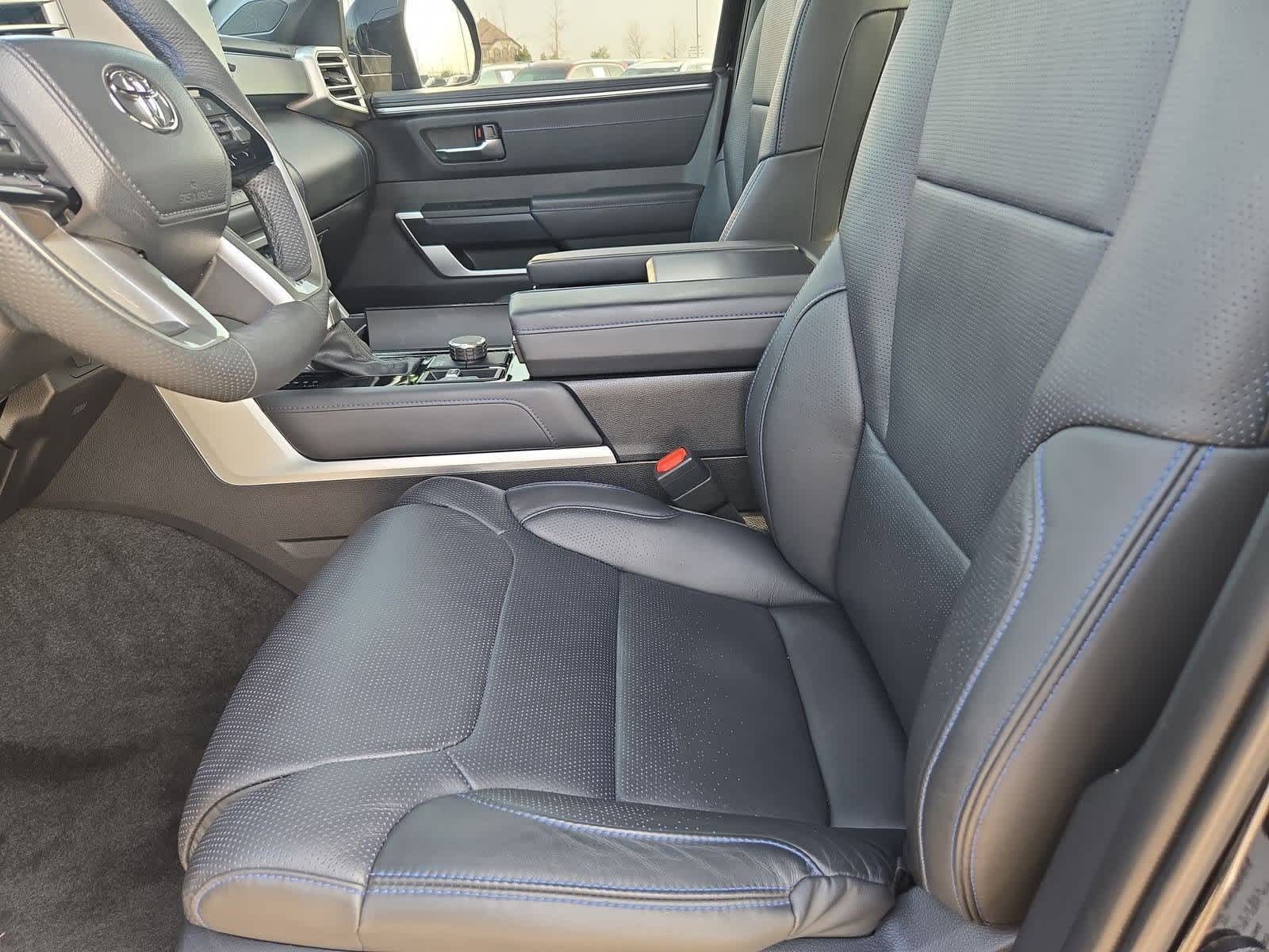 Thumbnail: 2024 Toyota Tundra - 14