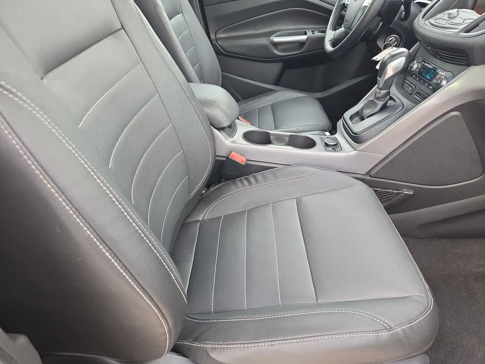 Thumbnail: 2014 Ford Escape - 28