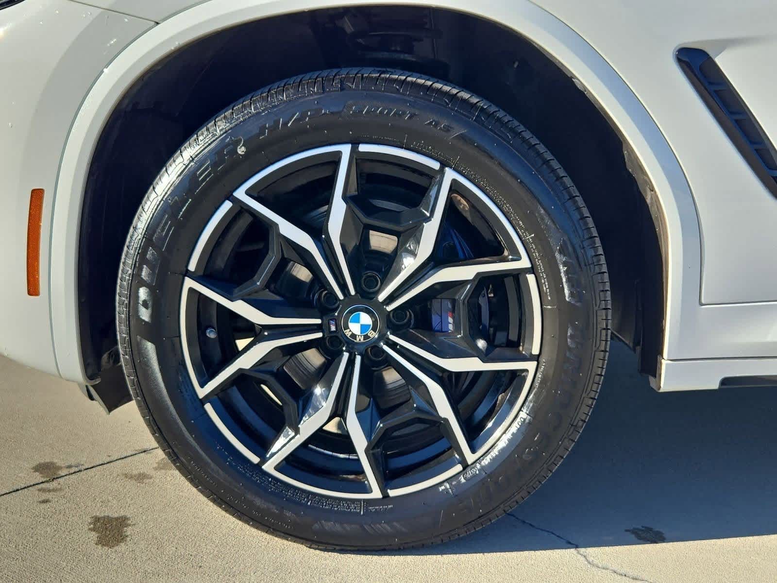 Thumbnail: 2023 BMW X4 - 12