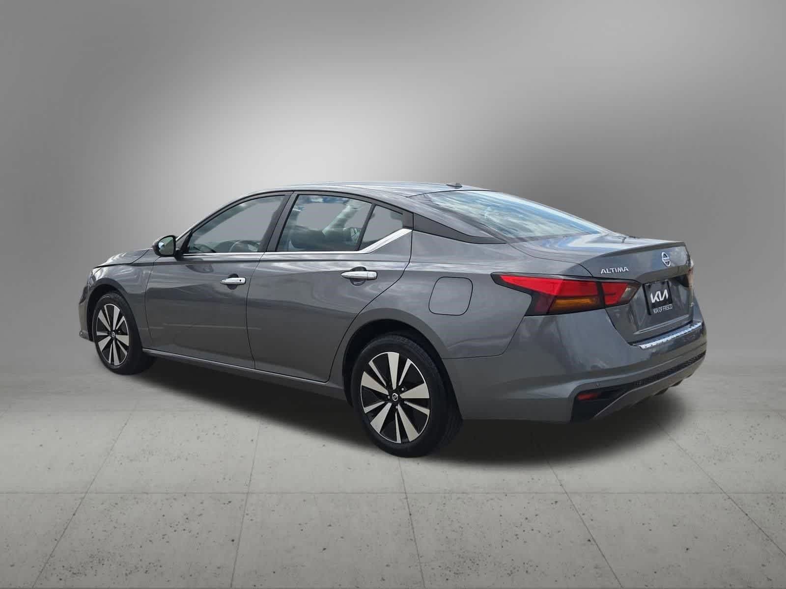 Thumbnail: 2022 Nissan Altima - 4