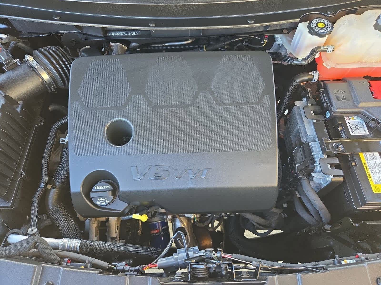 Thumbnail: 2023 Chevrolet Traverse - 14