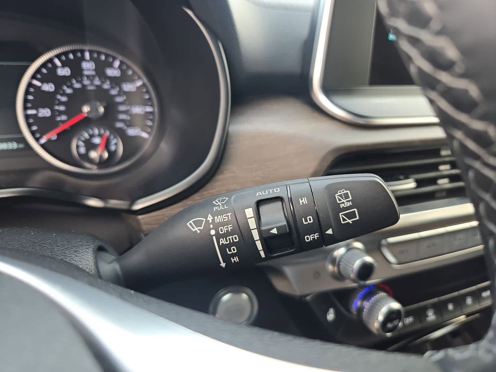 Thumbnail: 2022 Kia Telluride - 26