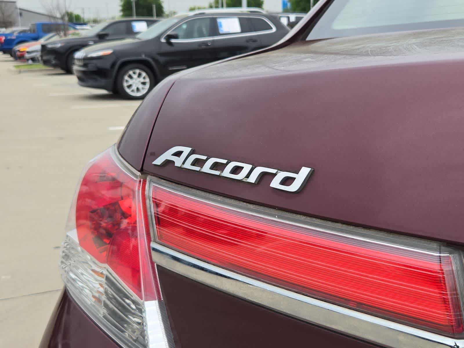 Thumbnail: 2012 Honda Accord - 11