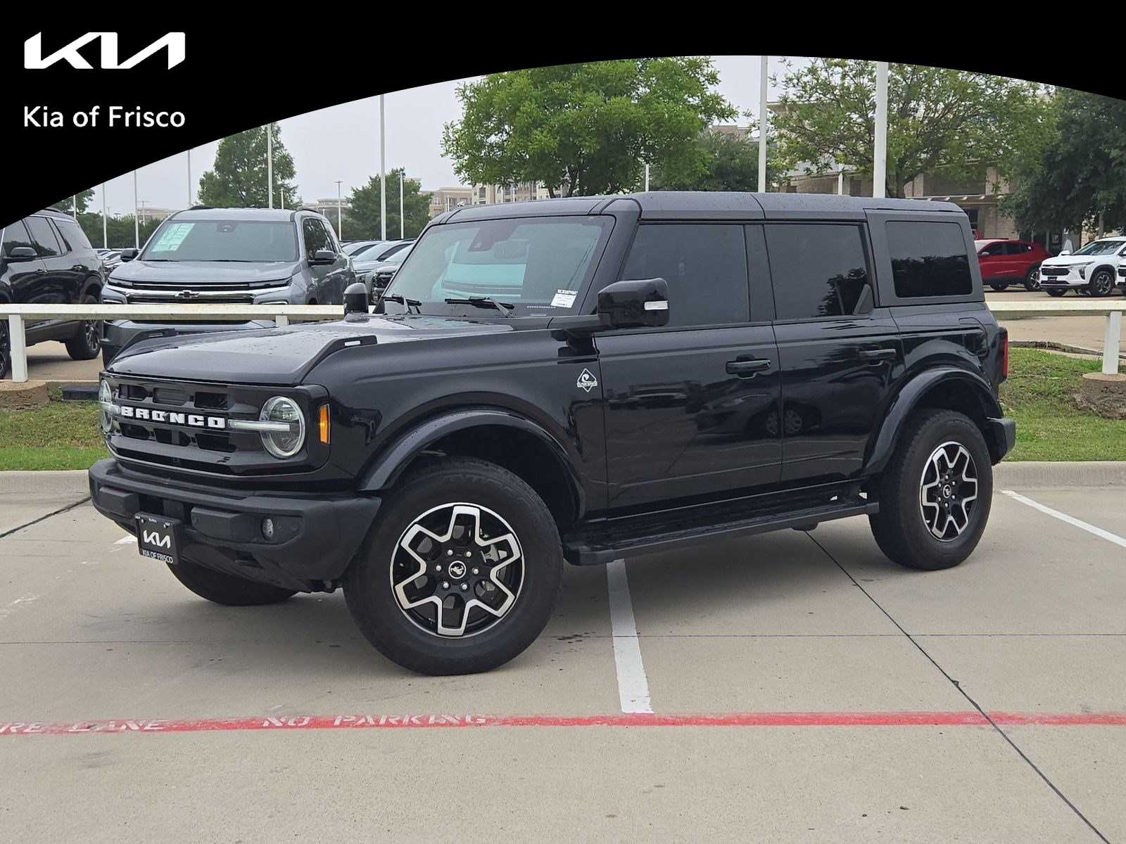 2024 Ford Bronco Outer Banks 4x4's photo