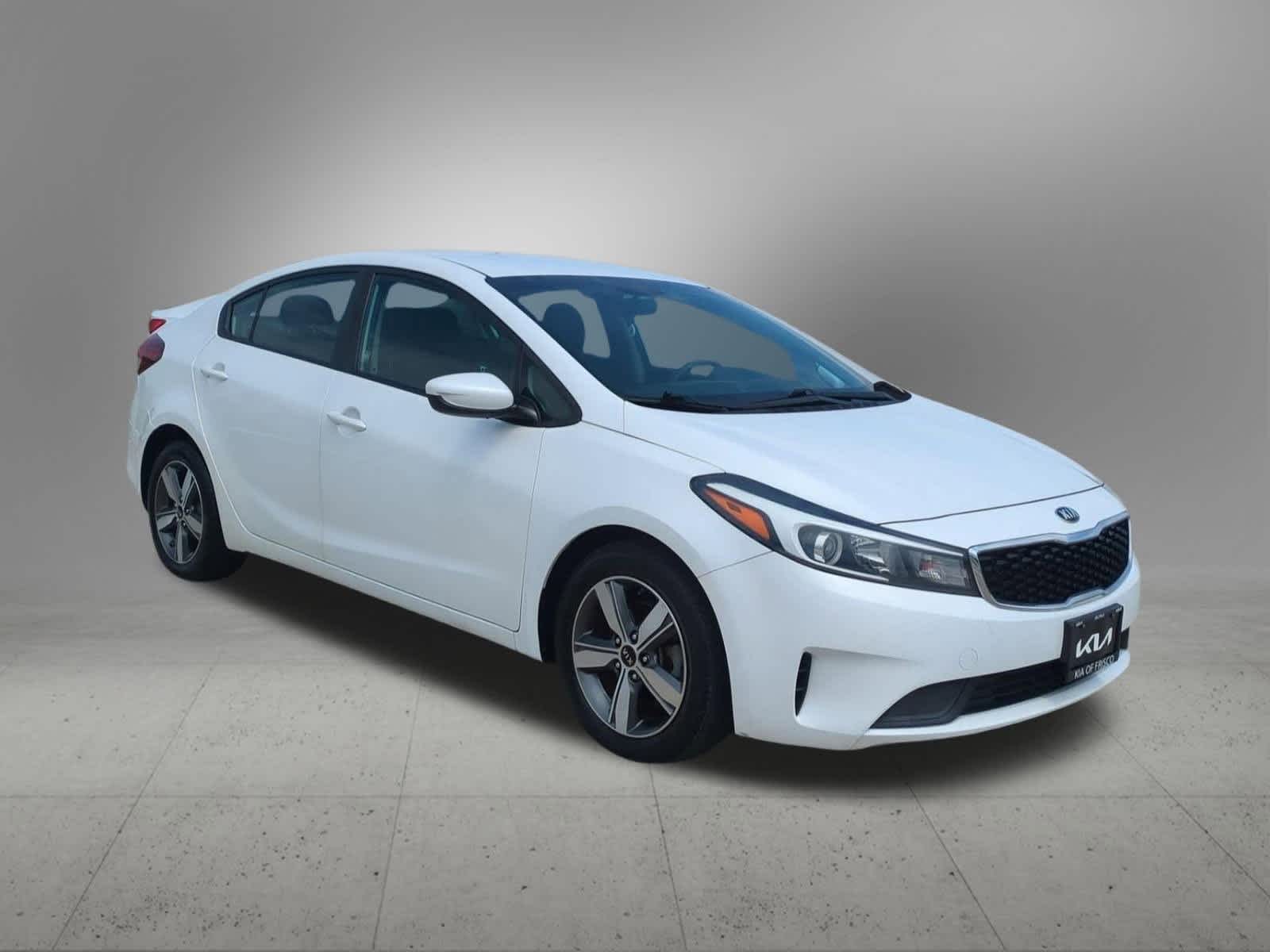 Thumbnail: 2018 Kia Forte - 8