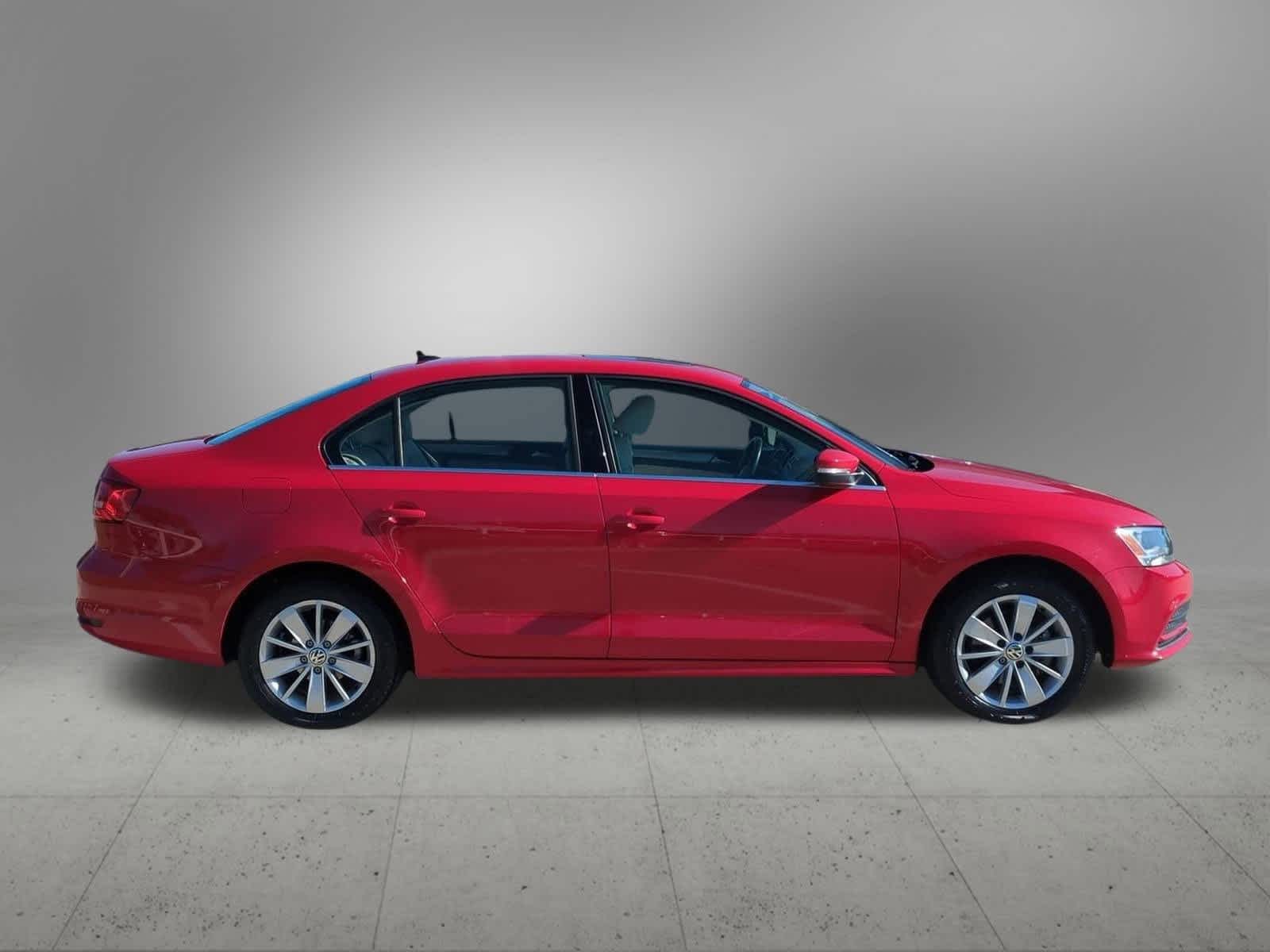 Thumbnail: 2015 Volkswagen Jetta - 7