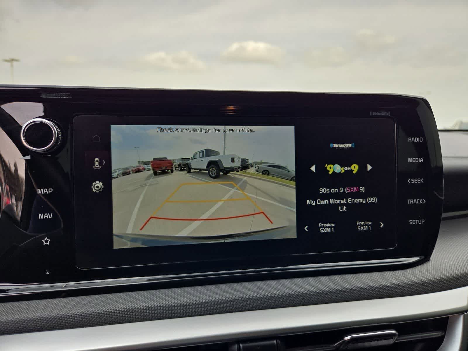 Thumbnail: 2023 Kia K5 - 27