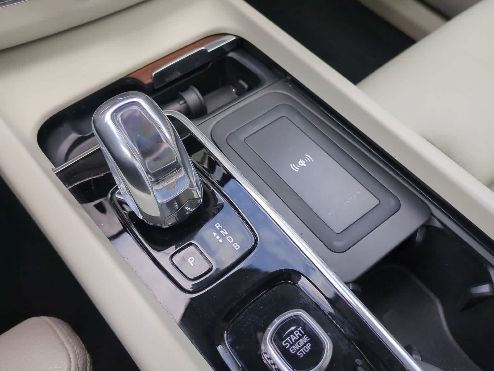 Thumbnail: 2019 Volvo XC60 - 33