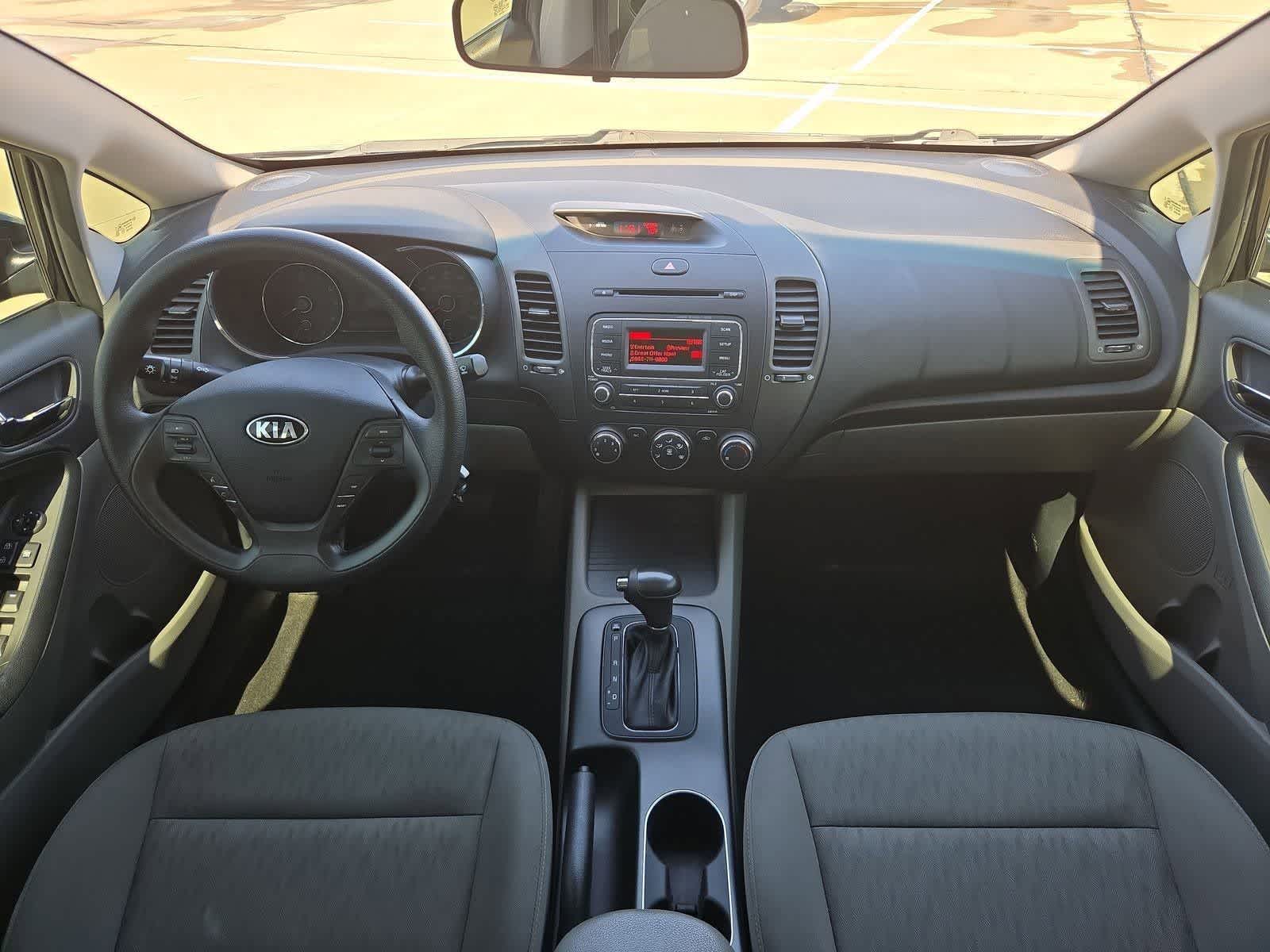 Thumbnail: 2015 Kia Forte - 13