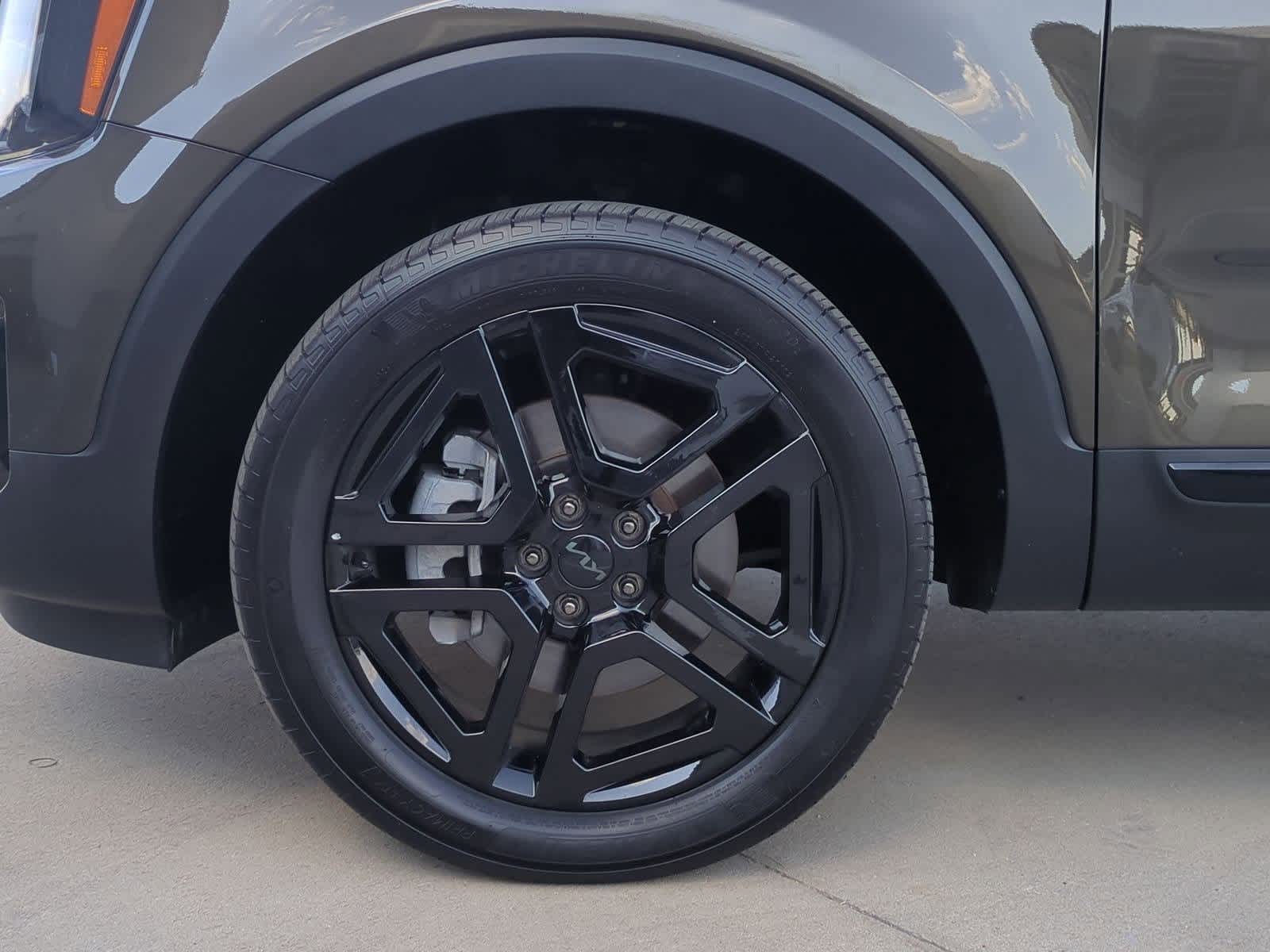 Thumbnail: 2025 Kia Telluride - 12
