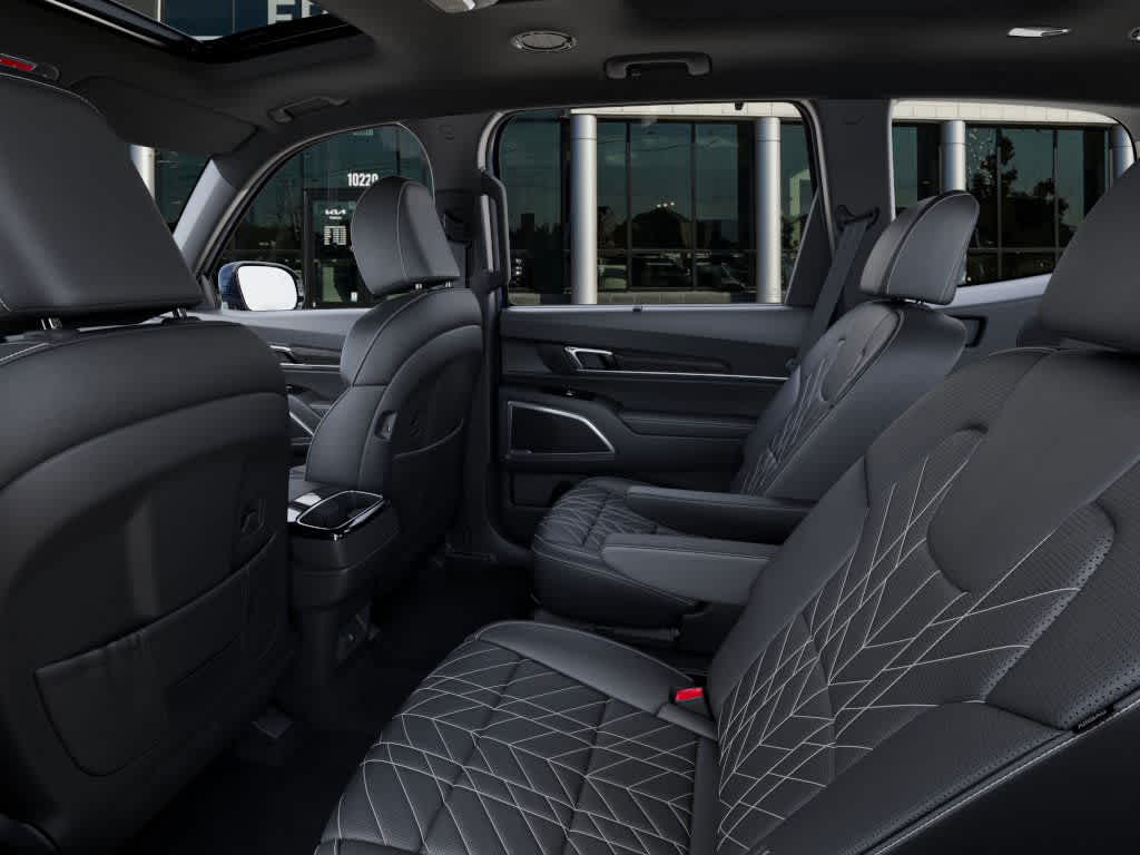 Thumbnail: 2025 Kia Telluride - 18