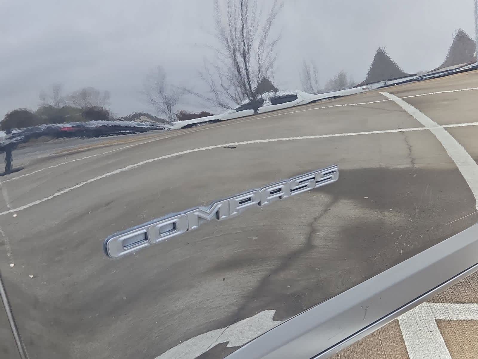 Thumbnail: 2019 Jeep Compass - 12