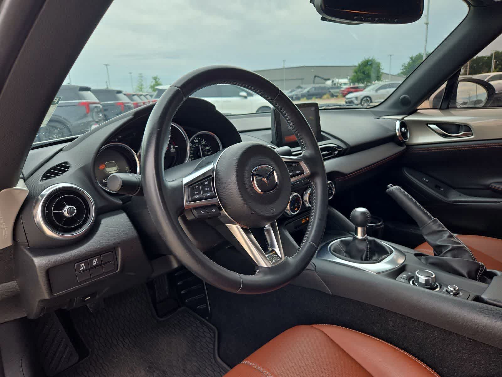 Thumbnail: 2023 Mazda MX-5 Miata - 2