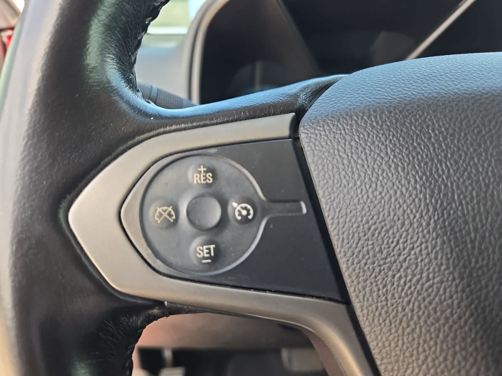 Thumbnail: 2017 Chevrolet Colorado - 22