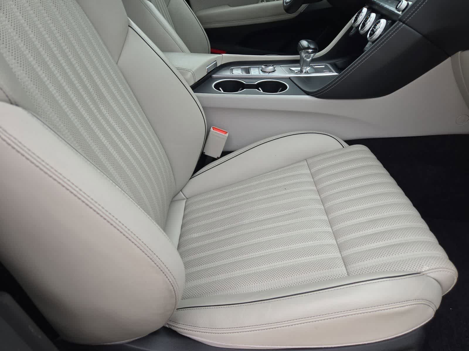 Thumbnail: 2023 Genesis G70 - 19