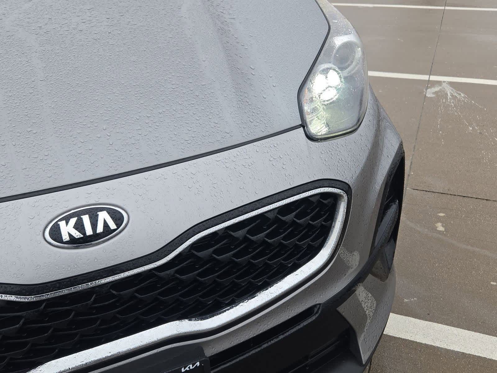 Thumbnail: 2022 Kia Sportage - 10