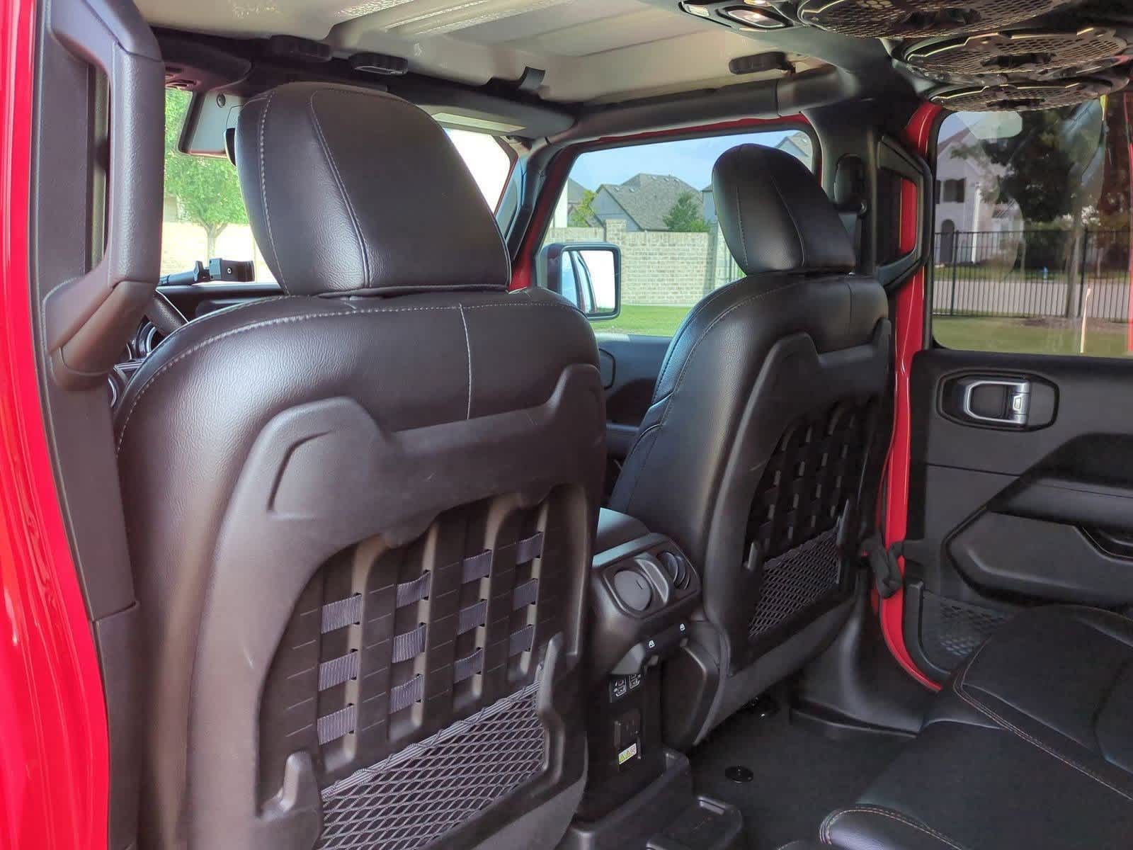 Thumbnail: 2022 Jeep Wrangler - 18