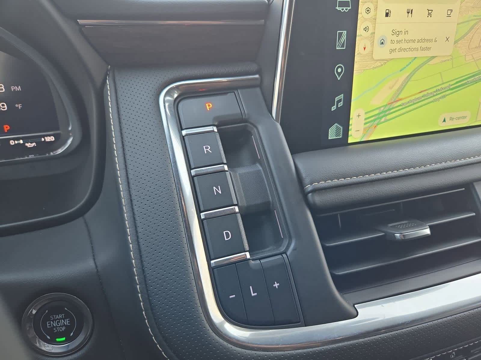 Thumbnail: 2023 Chevrolet Tahoe - 32