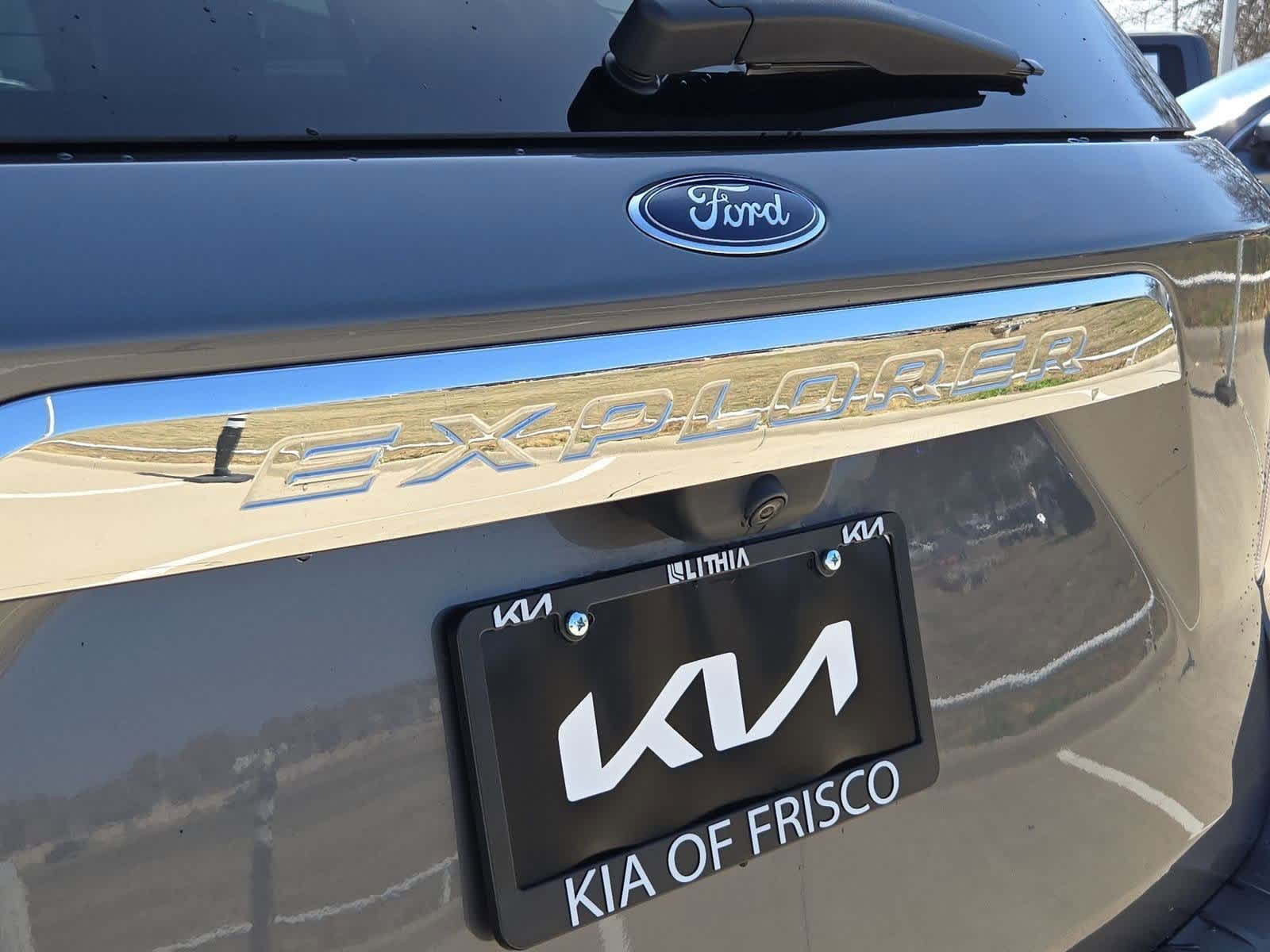 Thumbnail: 2023 Ford Explorer - 11