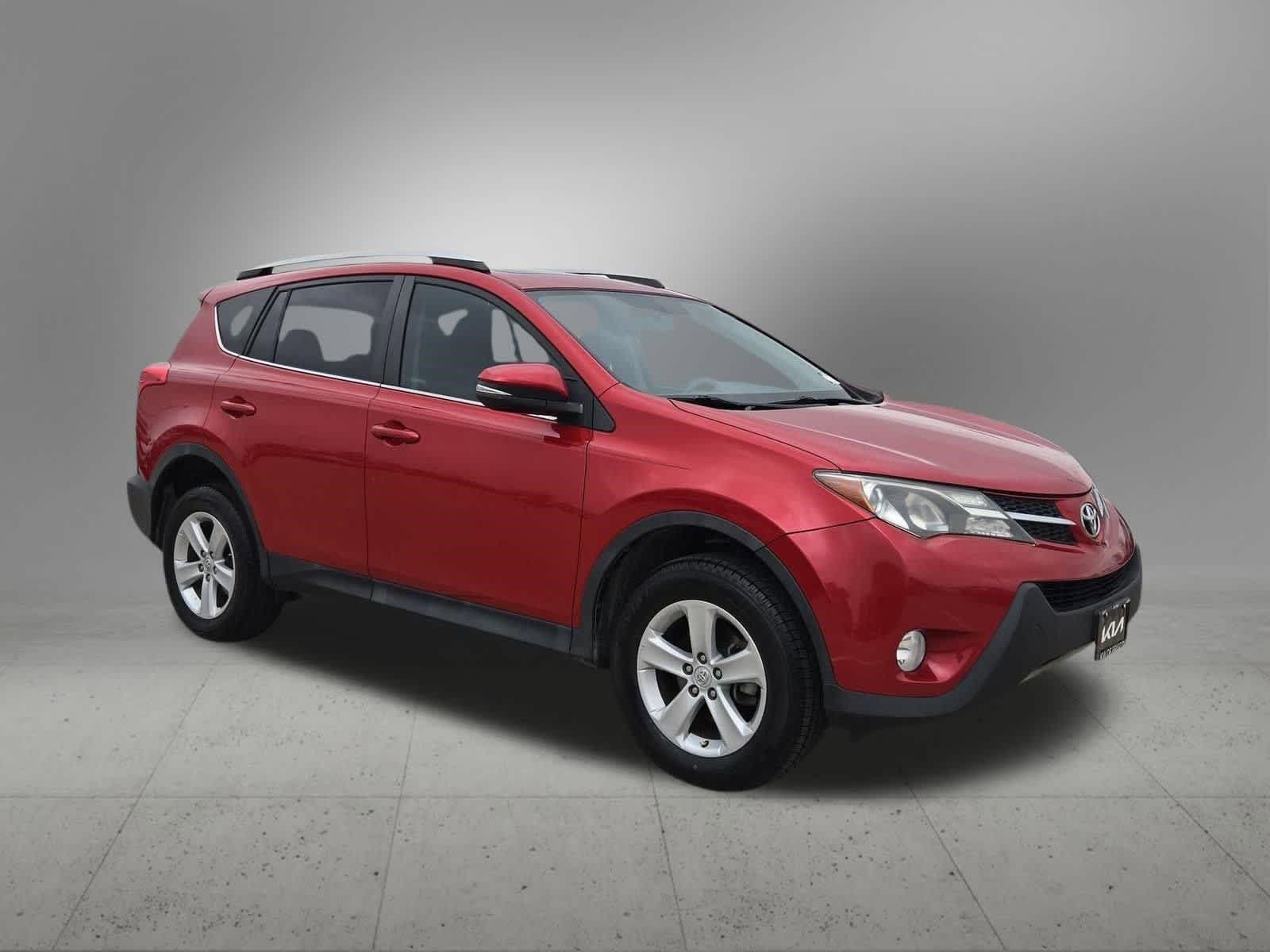 Thumbnail: 2014 Toyota RAV4 - 8
