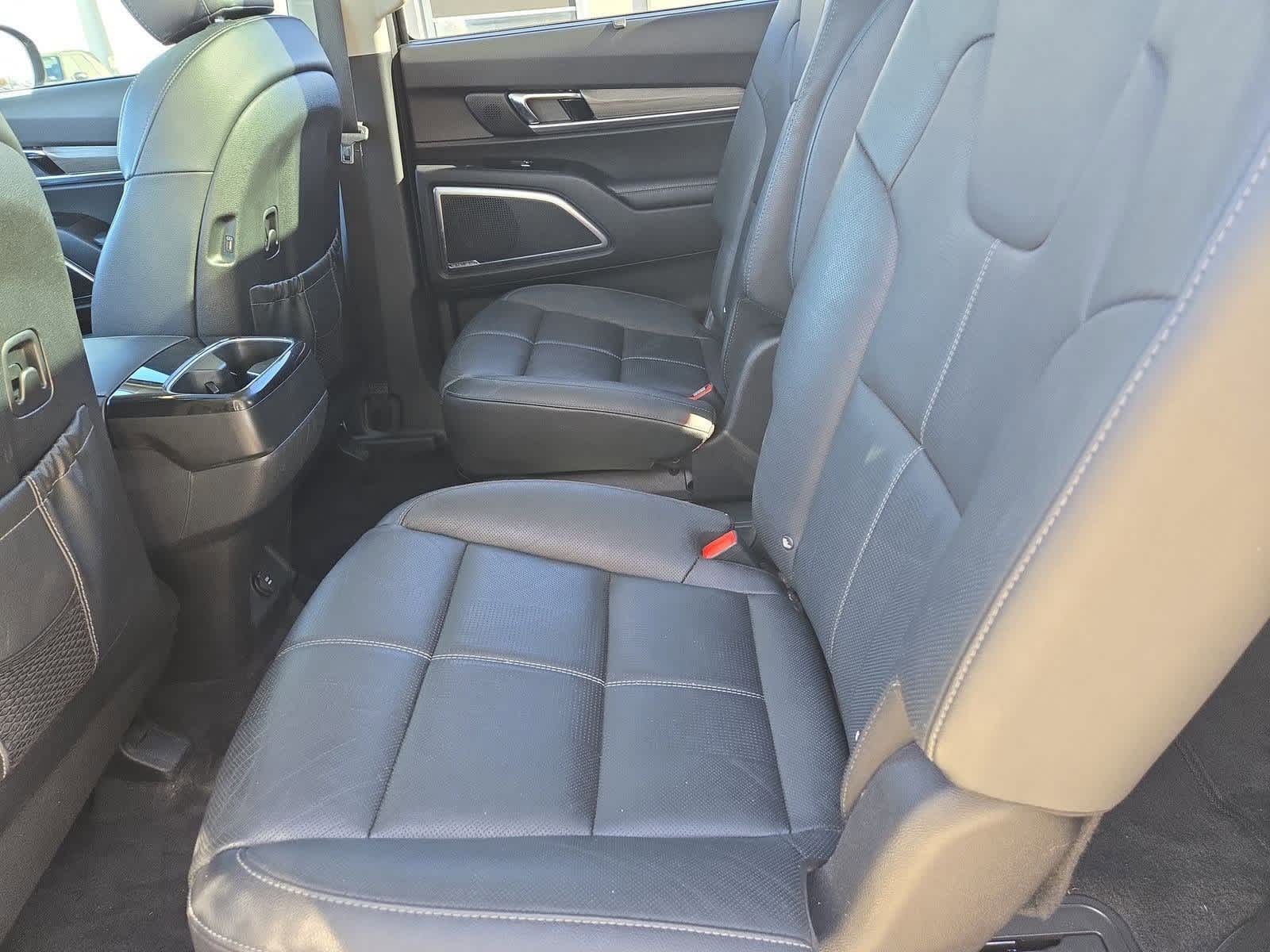 Thumbnail: 2021 Kia Telluride - 19