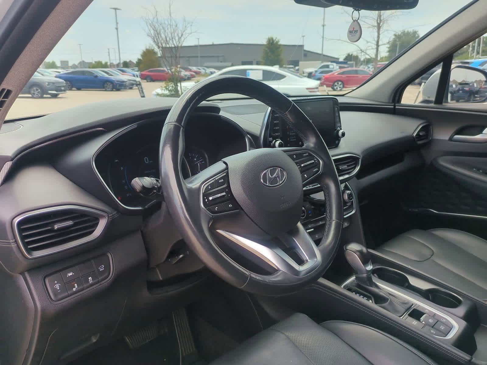 2019 Hyundai Santa Fe Ultimate photo 2