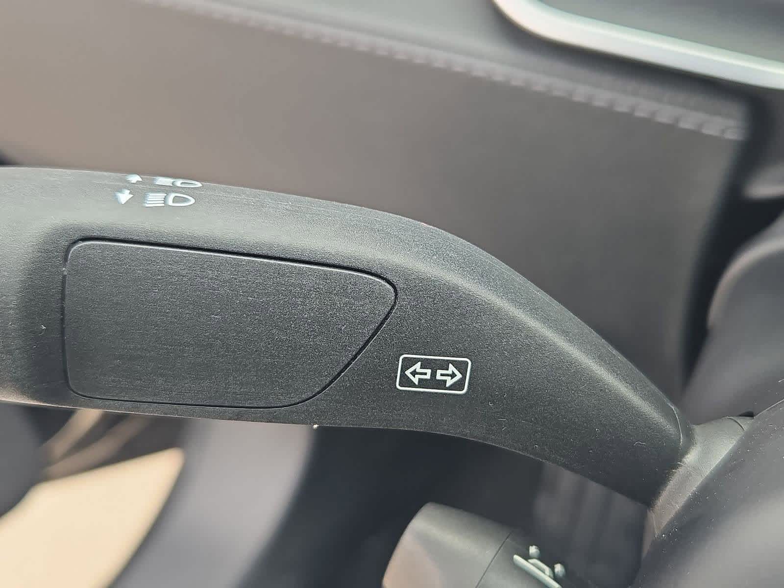 Thumbnail: 2016 Tesla Model S - 26